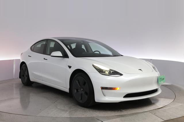2023 Tesla Model 3 — photo 10 of 24