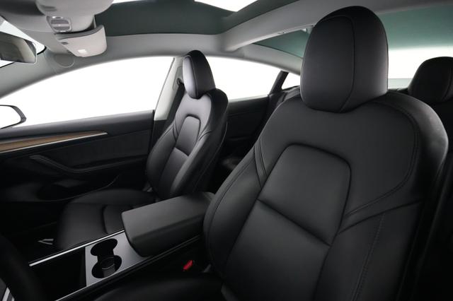 2023 Tesla Model 3 — photo 3 of 24