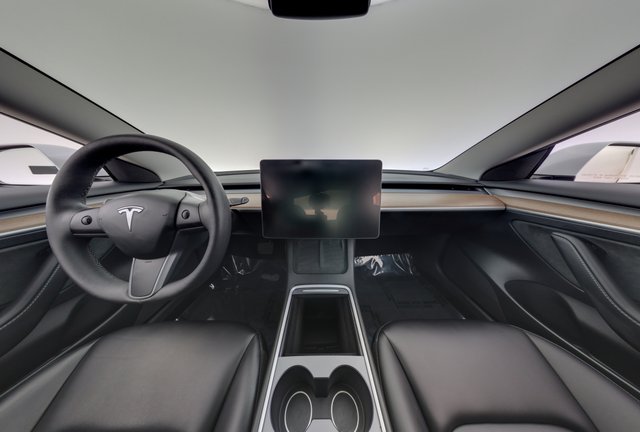 2023 Tesla Model 3 — photo 21 of 24