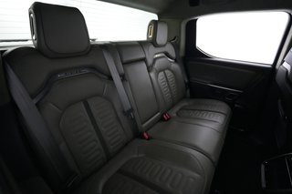 2024 Rivian R1T — photo 4 of 25