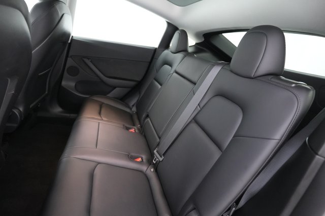 2022 Tesla Model Y — photo 19 of 26