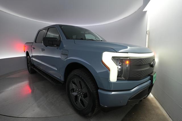 2023 Ford F-150 Lightning — VIN 1FTVW1EL9PWG22844