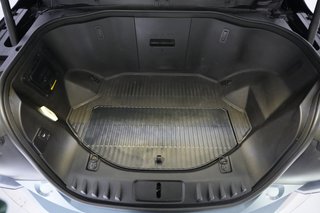 2023 Ford F-150 Lightning — photo 17 of 18