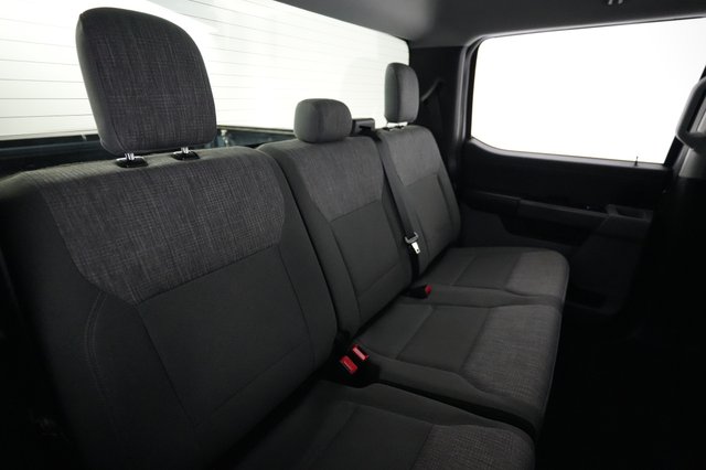 2023 Ford F-150 Lightning — photo 4 of 18