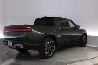2025 Rivian R1T — photo 2 of 29