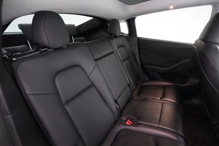 2024 Tesla Model Y — photo 4 of 29