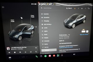 2024 Tesla Model Y — photo 5 of 29