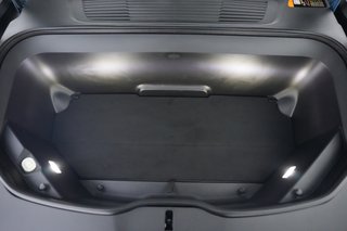 2023 Rivian R1T — photo 21 of 23