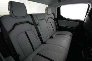 2023 Rivian R1T — photo 4 of 23