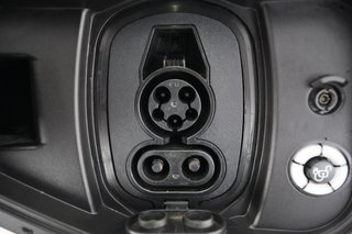 2024 Ford F-150 Lightning — photo 8 of 22