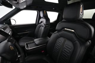 2022 Rivian R1T — photo 3 of 27
