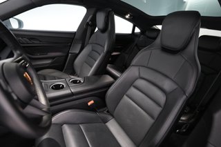 2022 Porsche Taycan — photo 3 of 26