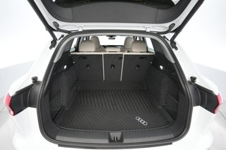 2025 Audi Q6 e-tron — photo 6 of 25