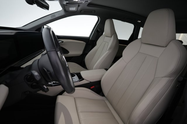 2025 Audi Q6 e-tron — photo 3 of 25