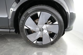 2023 Nissan Ariya — photo 14 of 27