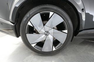 2023 Nissan Ariya — photo 15 of 27