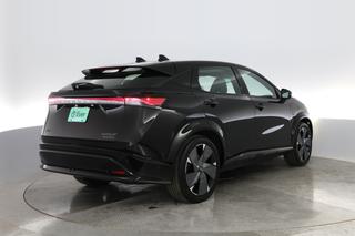 2023 Nissan Ariya — photo 2 of 27