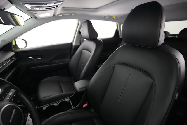 2025 Hyundai Kona Electric — photo 3 of 24