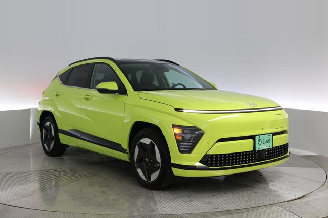 2025 Hyundai Kona Electric — photo 10 of 24