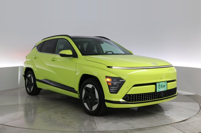 2025 Hyundai Kona Electric — photo 10 of 24