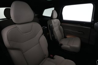 2025 Volvo EX90 — photo 4 of 27