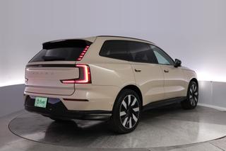 2025 Volvo EX90 — photo 2 of 27