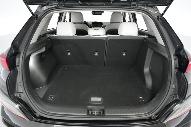 2023 Hyundai Kona Electric — photo 6 of 32