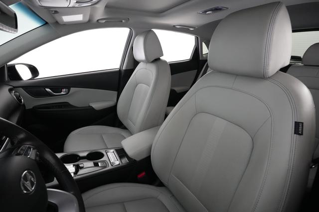 2023 Hyundai Kona Electric — photo 3 of 32