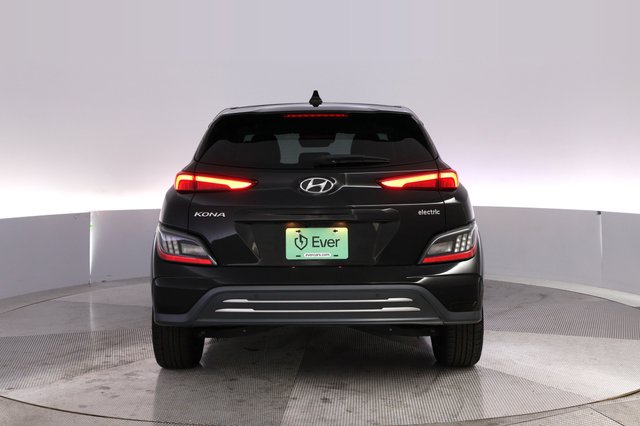 2023 Hyundai Kona Electric — photo 12 of 32