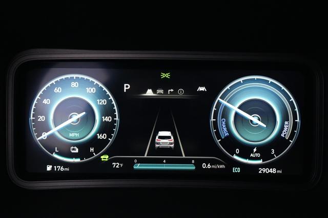 2023 Hyundai Kona Electric — photo 5 of 32