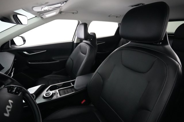 2023 Kia EV6 — photo 3 of 26