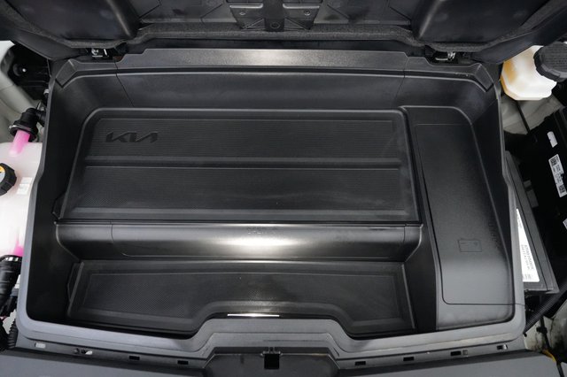 2023 Kia EV6 — photo 23 of 26