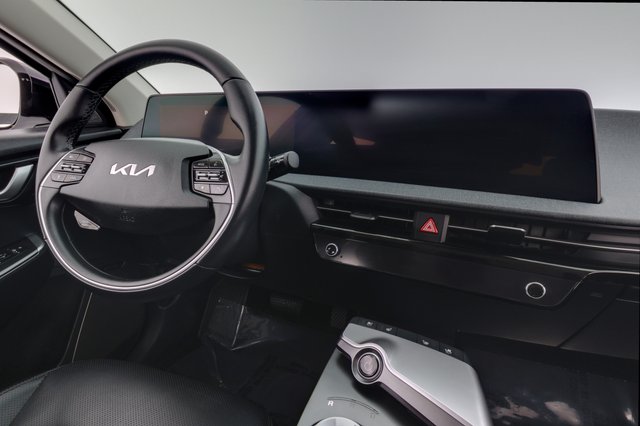 2023 Kia EV6 — photo 20 of 26