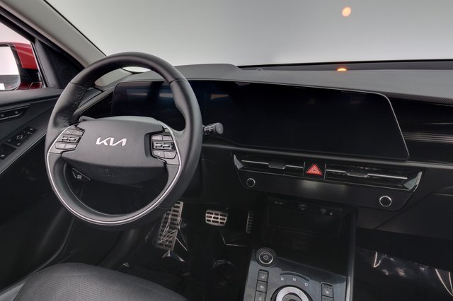 2023 Kia Niro EV — photo 20 of 24