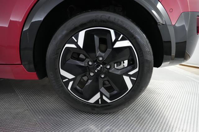 2023 Kia Niro EV — photo 7 of 24