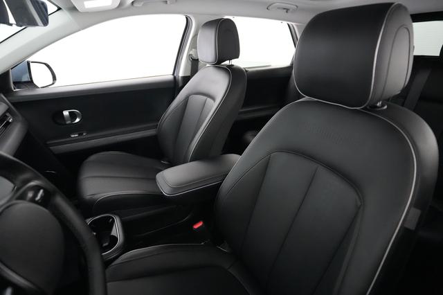 2024 Hyundai IONIQ 5 — photo 3 of 24