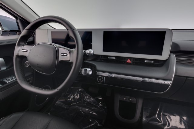 2024 Hyundai IONIQ 5 — photo 20 of 24