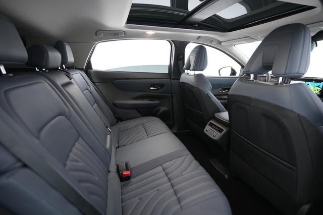 2023 Nissan Ariya — photo 3 of 23