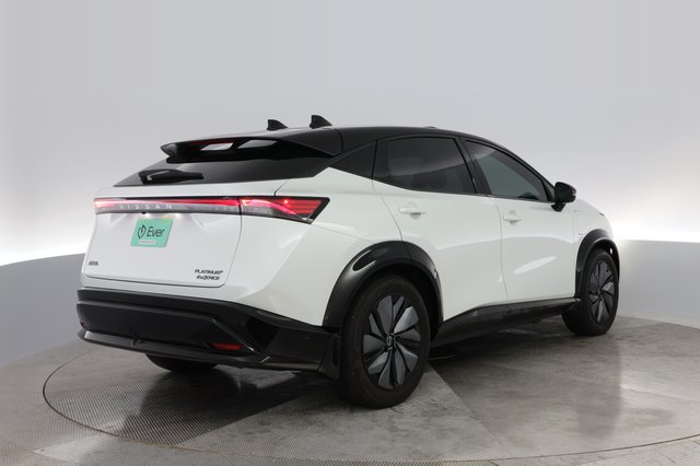 2023 Nissan Ariya — photo 9 of 23
