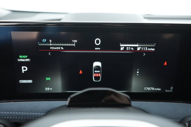 2023 Nissan Ariya — photo 4 of 23