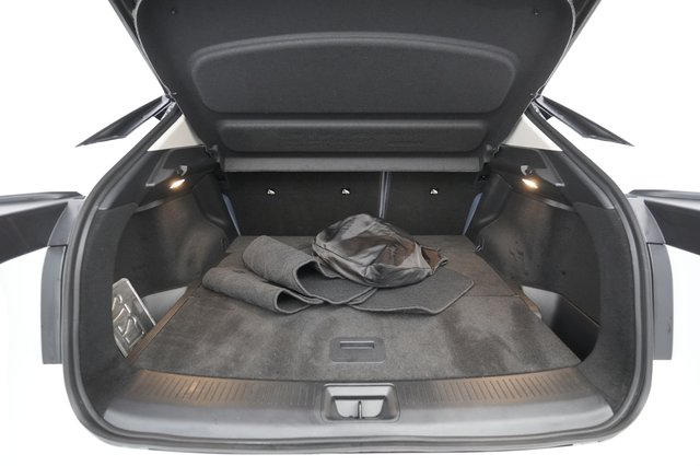 2023 Nissan Ariya — photo 17 of 23