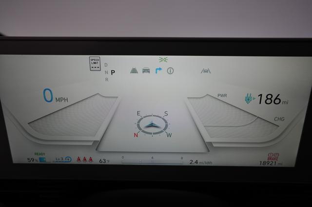 2024 Hyundai IONIQ 5 — photo 5 of 25