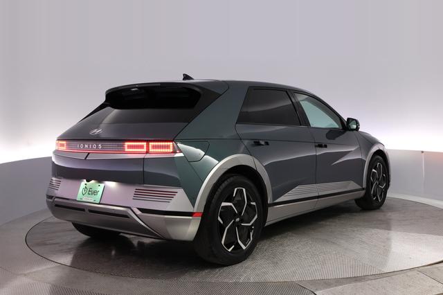 2024 Hyundai IONIQ 5 — photo 2 of 25