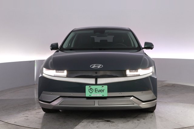 2024 Hyundai IONIQ 5 — photo 9 of 25