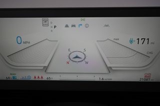 2024 Hyundai IONIQ 5 — photo 5 of 27