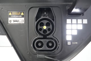 2024 Hyundai IONIQ 5 — photo 8 of 27