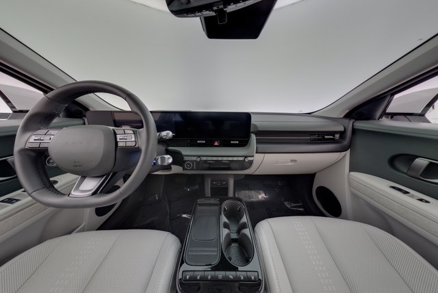 2025 Hyundai IONIQ 5 — photo 21 of 24
