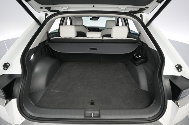 2025 Hyundai IONIQ 5 — photo 6 of 24