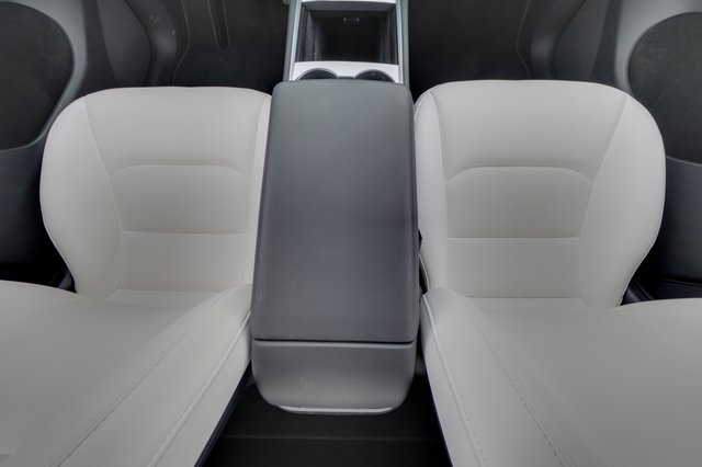 2023 Tesla Model Y — photo 22 of 25