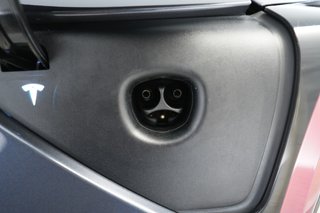 2022 Tesla Model 3 — photo 8 of 24
